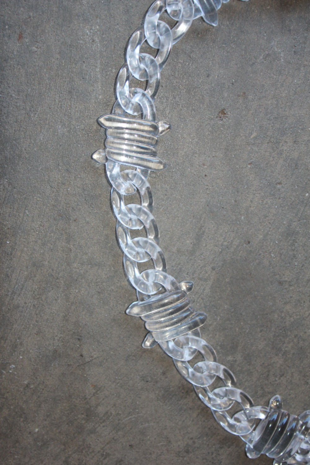 Barbed Chain - Clear